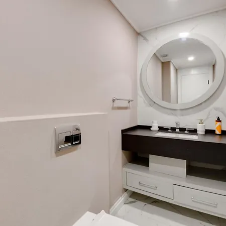 Apartment Luxur